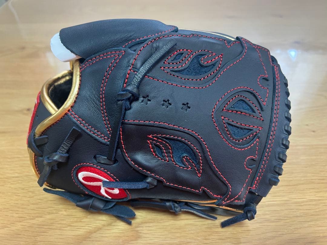 新品未使用 横浜Denaベイスターズ 山崎康晃 直筆サイン入り キッズグローブ