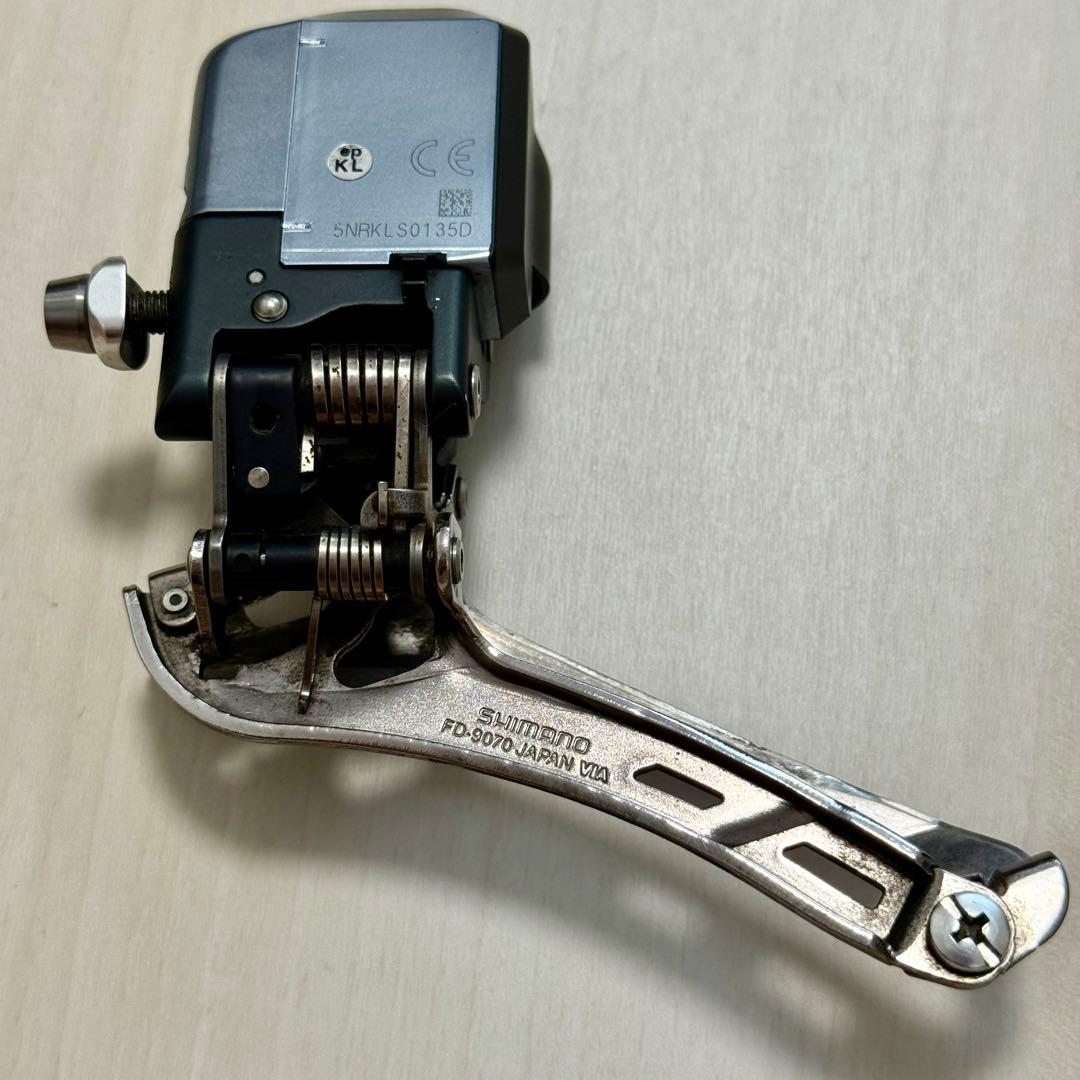 シマノ デュラエース FD-9070 Di2　フロントディレイラー 11s