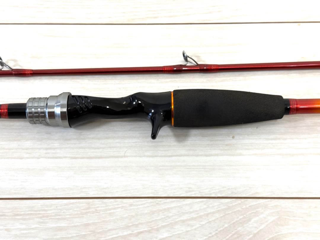 美品 ダイワ　リーディング73 MH-200