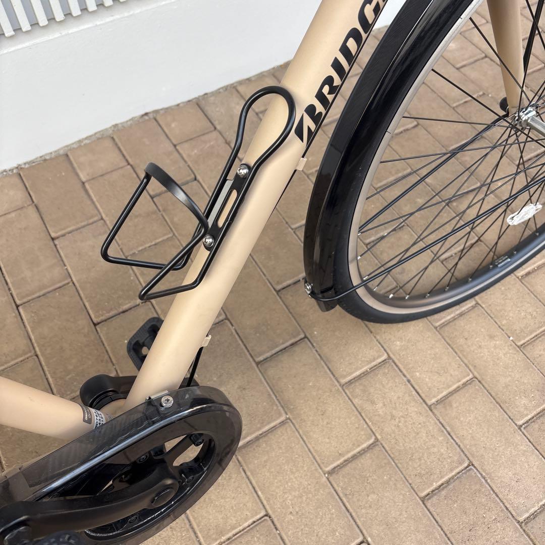 BRIDGESTONE クロスバイク ベージュnoriです。