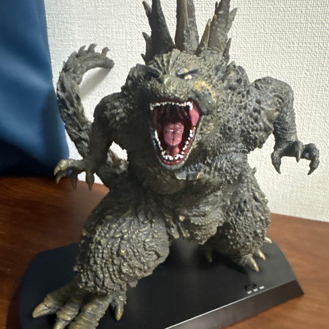 UA Monsters ゴジラ(2023) 銀座強襲時イメージカラーVer.