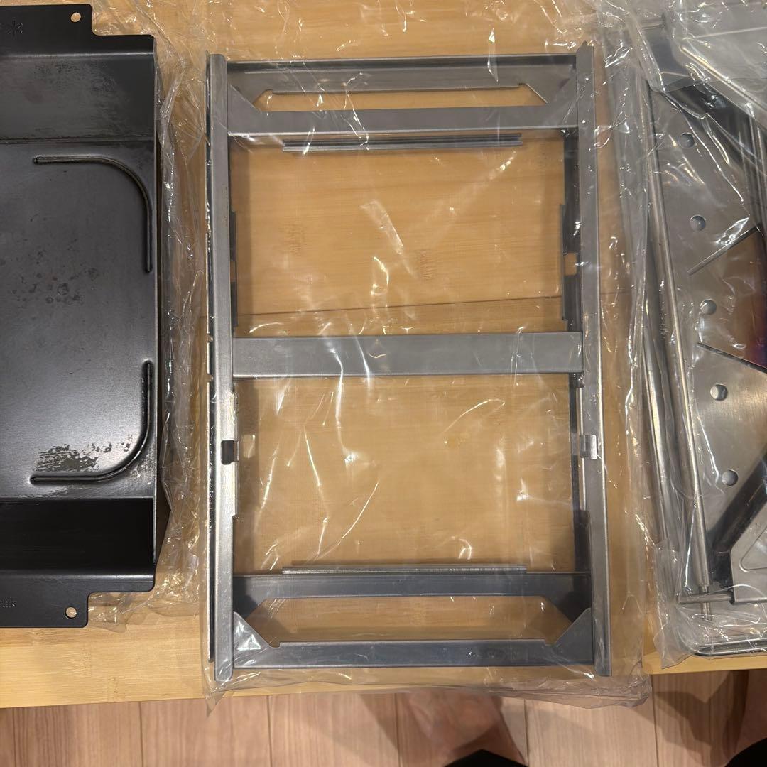 美品　 peak 焚き火台SR ＋ 鉄板焼き
