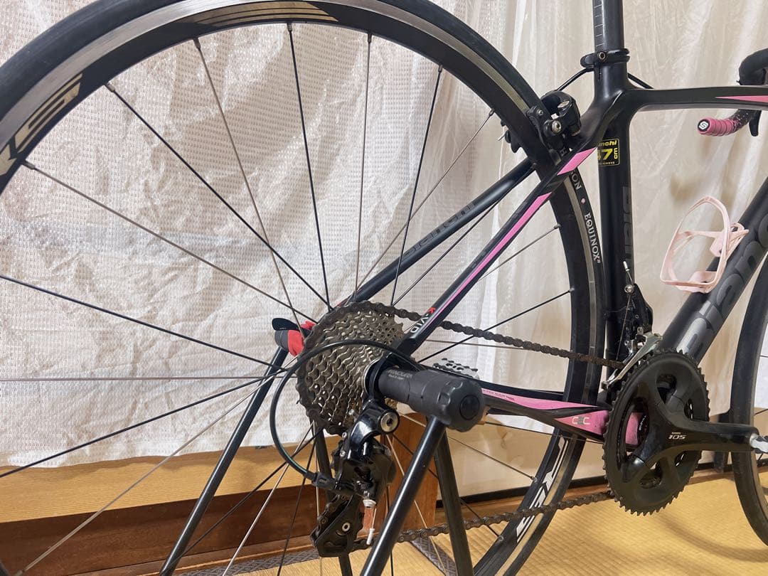 Bianchi ロードバイク フルカーボン