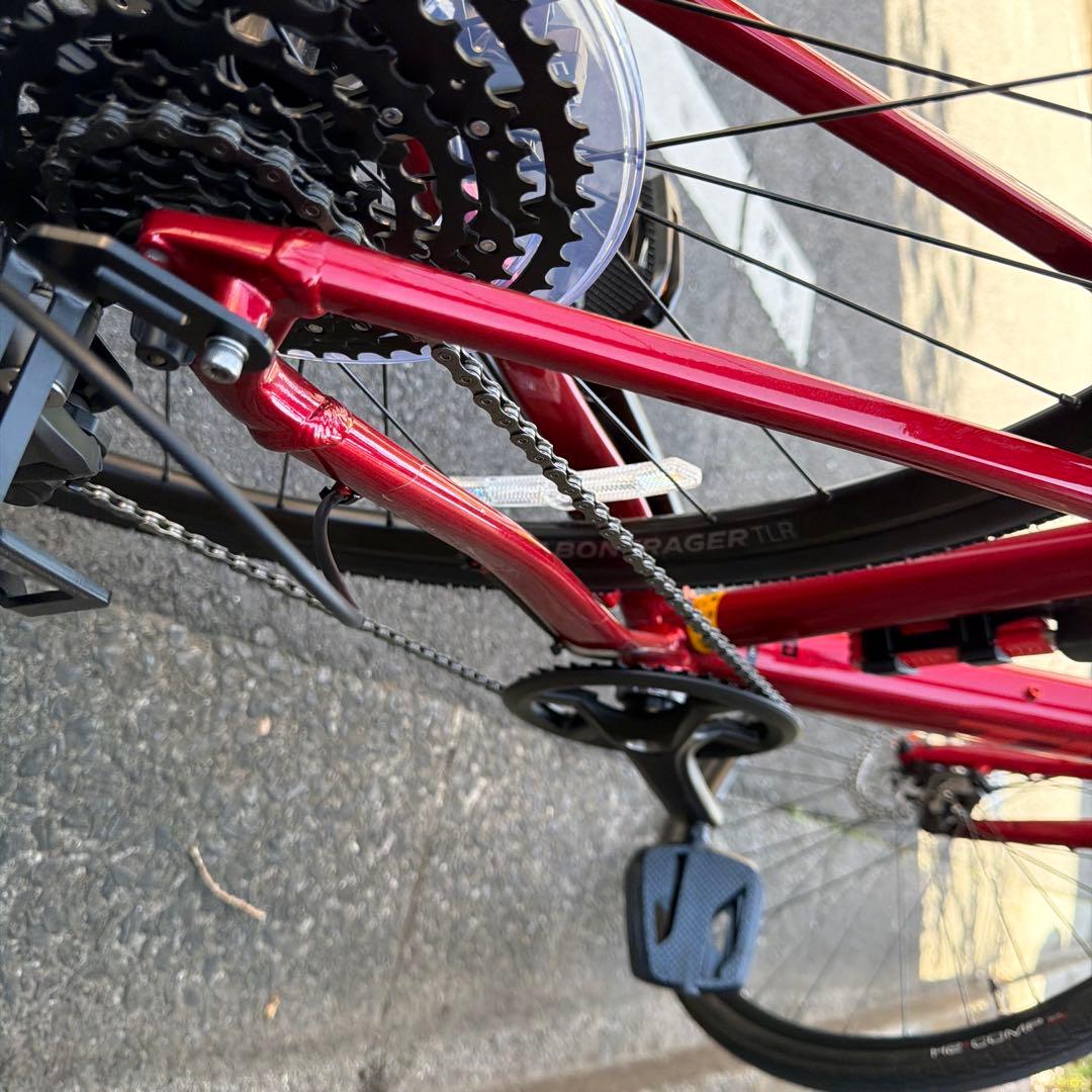 新品同様TREK FX3 GEN4 Mサイズ トレック クリムゾン クロスバイク