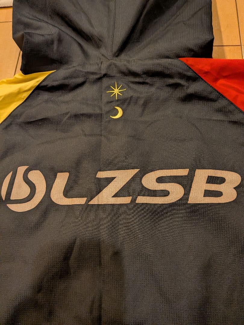 ルースイソンブラ XEBRA Futsal Shizuoka ピステ