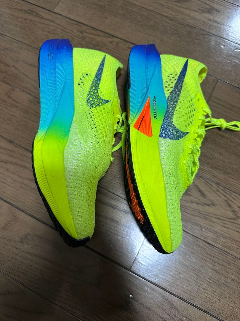 ズームX ヴェイパーフライ ネクスト% 3 25cm ほぼ新品 ウィメ