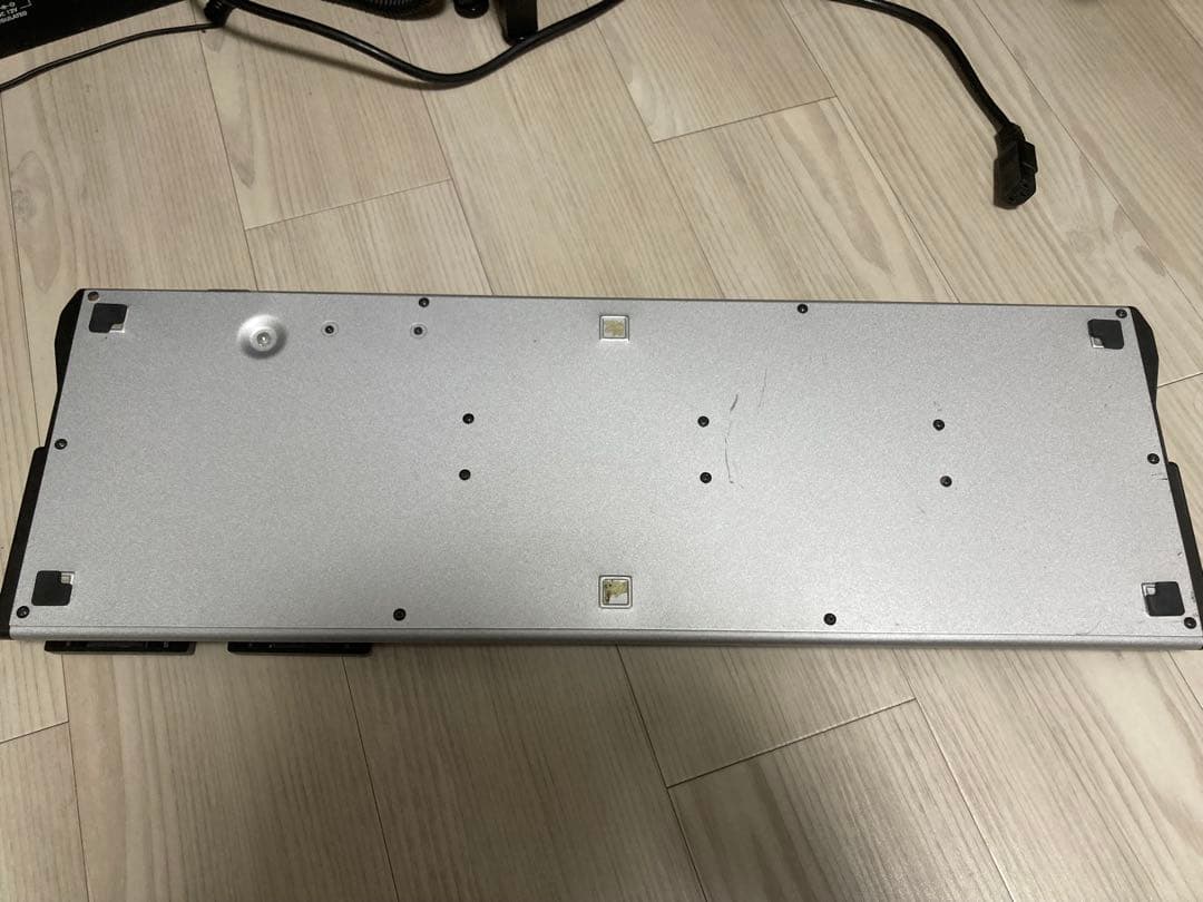 BEHRINGER FCB1010 MIDIスイッチャー