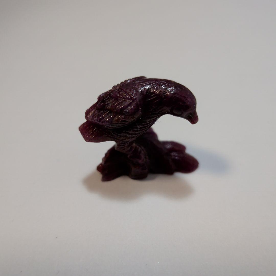天然サファイア　鳥彫刻品　国内鑑別書付♪限定1品！ お買い得品