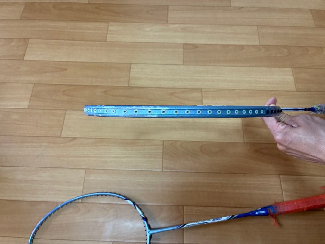 バドミントンラケット　NANORAY 250 2本セット