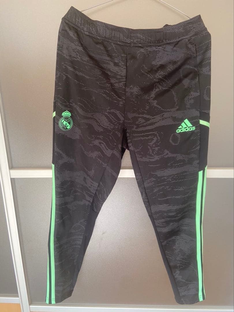 adidas レアルマドリード EU トレーニング ジャージ