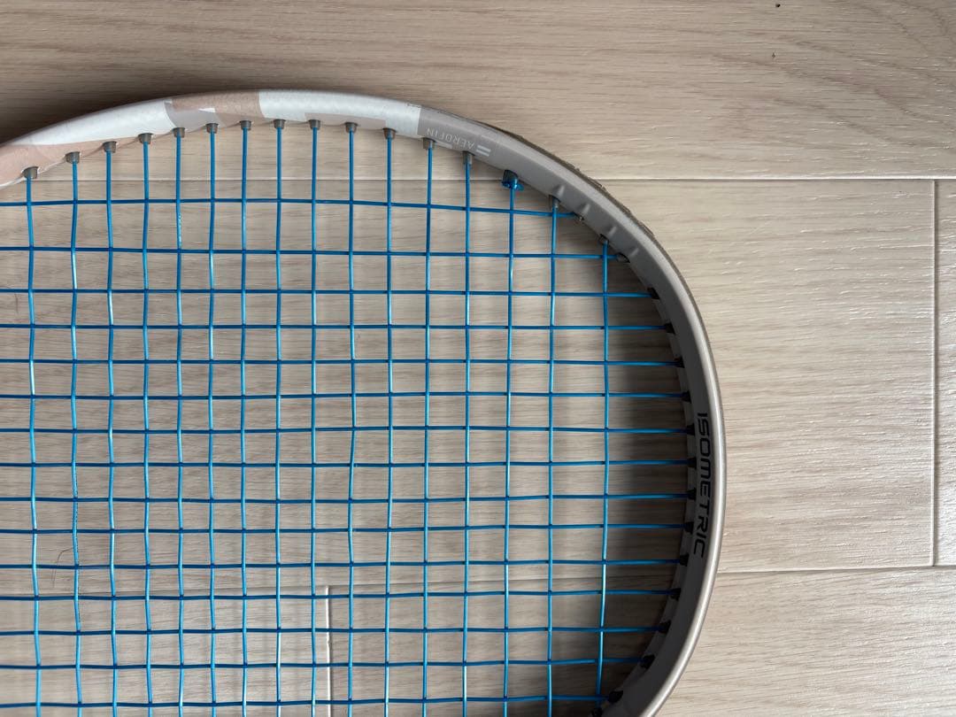 YONEX VCORE テニスラケット ホワイト