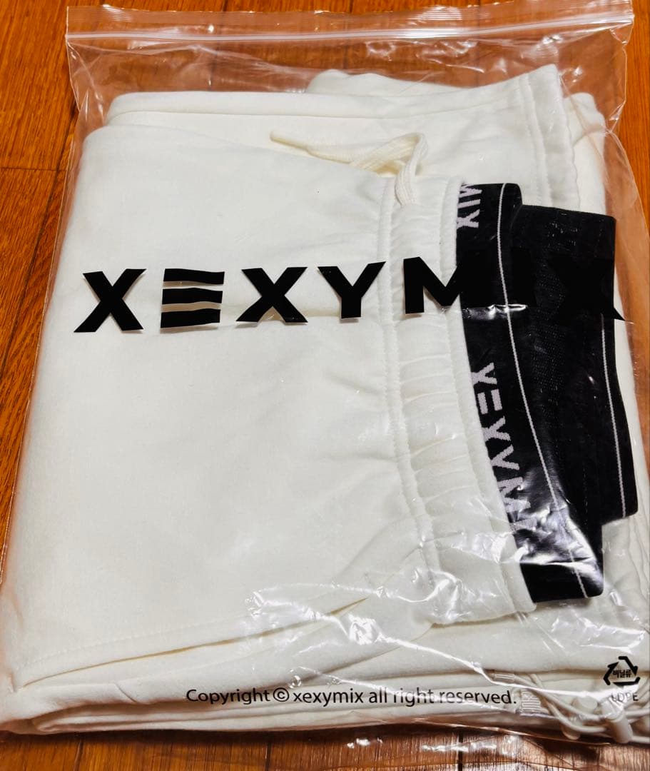 XEXYMIX 裏起毛 ロゴ入りバンド レイヤード風ワイドパンツ L