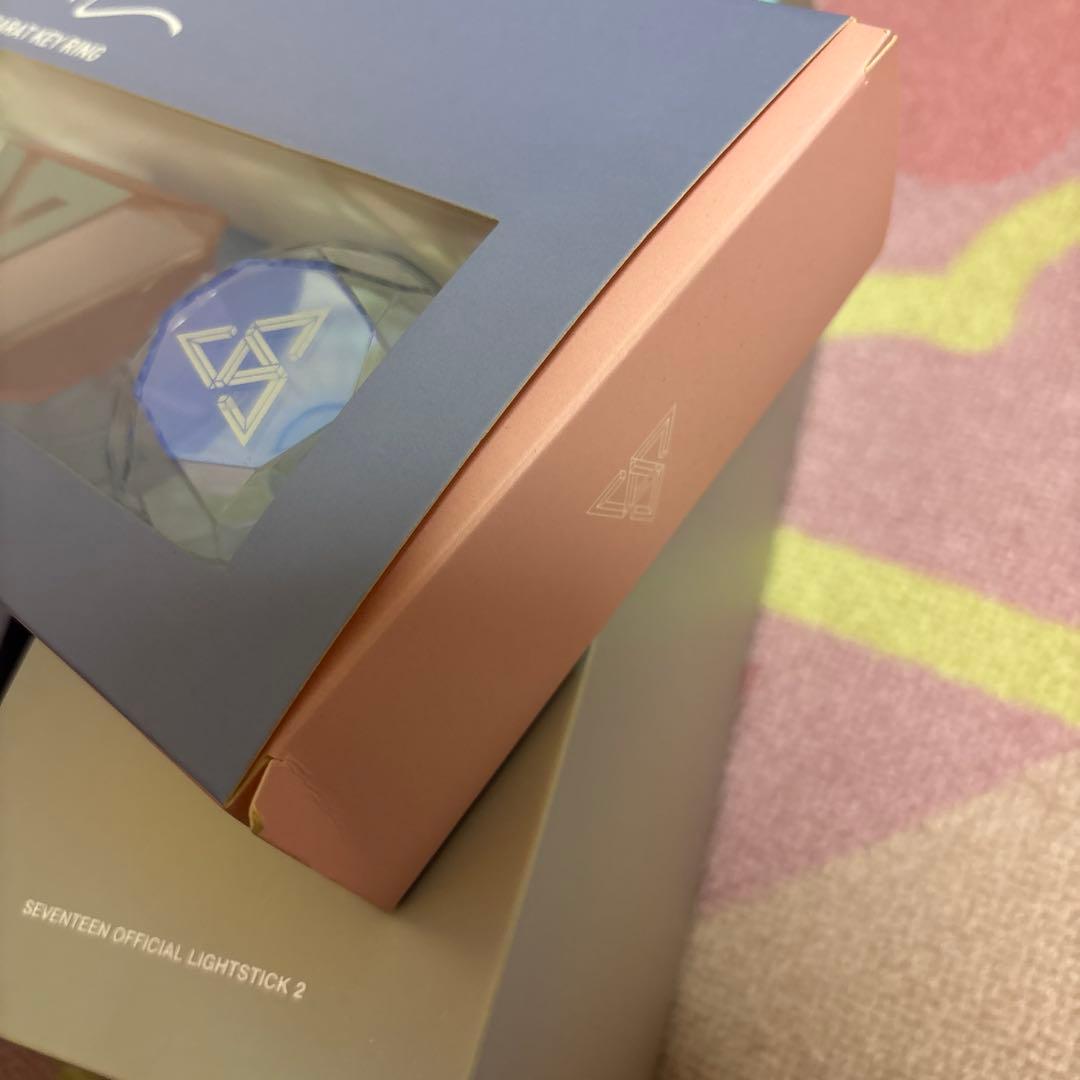 SEVENTEEN ペンライト & ミニカラットキーリングセット