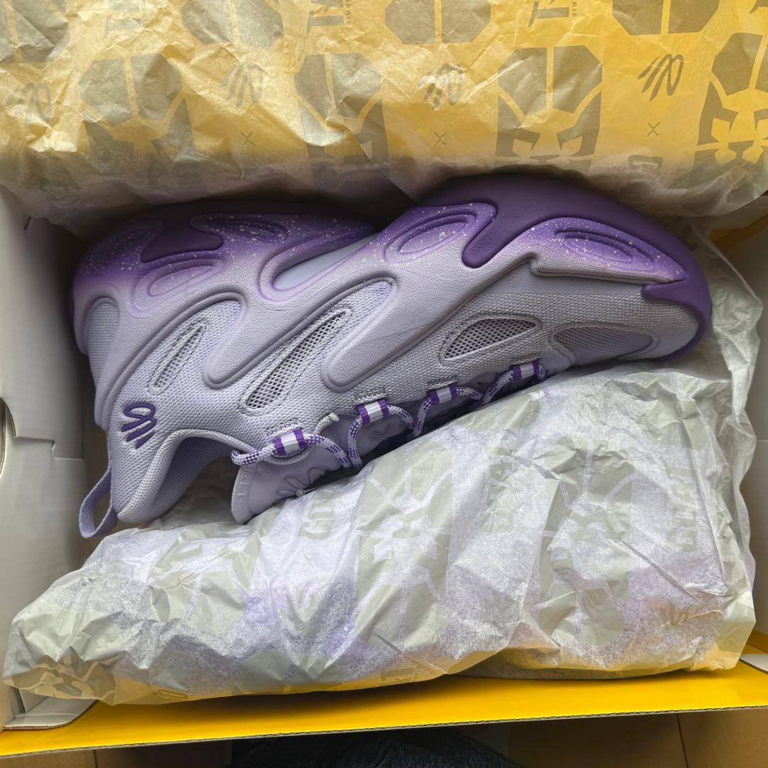 Curry 13 Goatコラボ　バスケボール