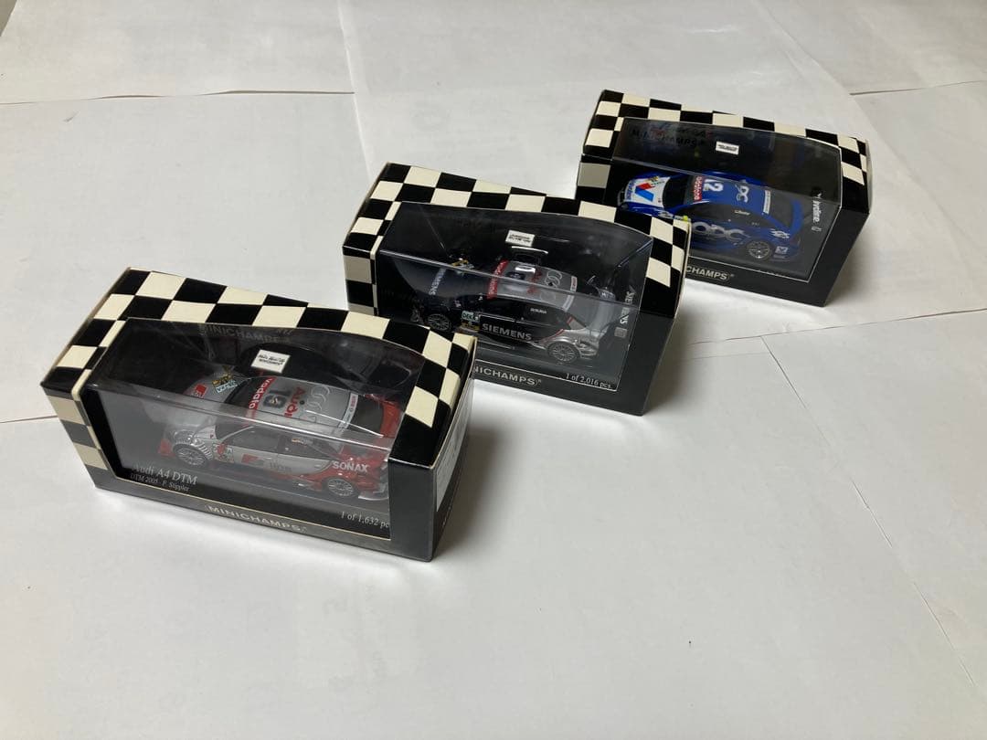 Audi A4 DTM 2005 ミニカー他3台セット