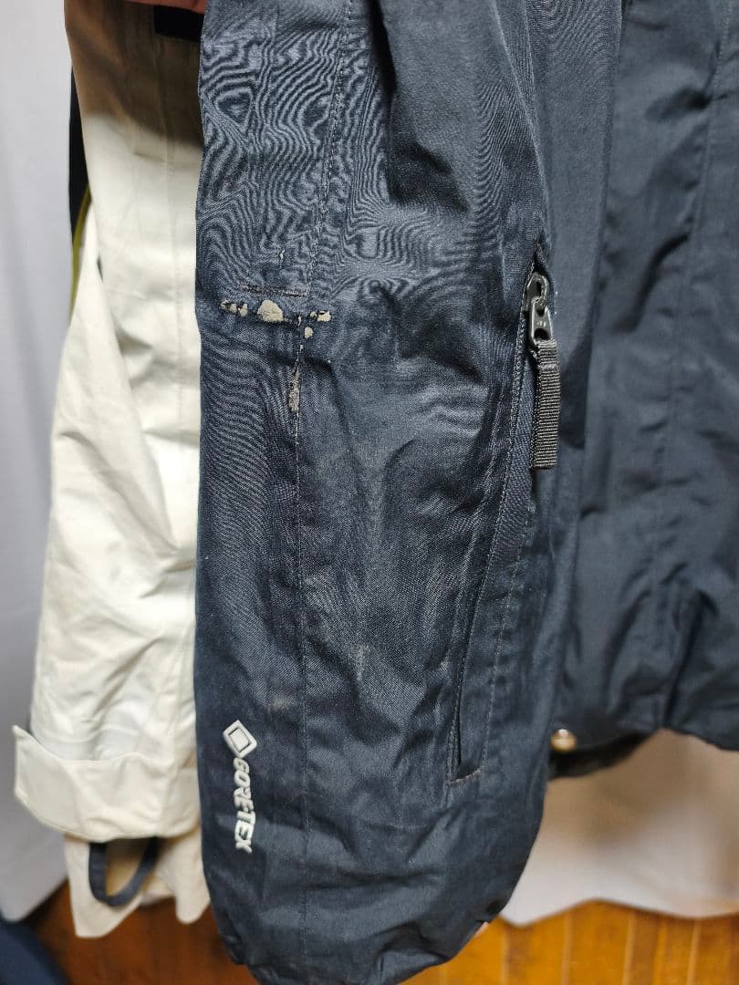 クイックシルバーHIGH ALTITUDE GORE-TEX 上下XLとLサイズ
