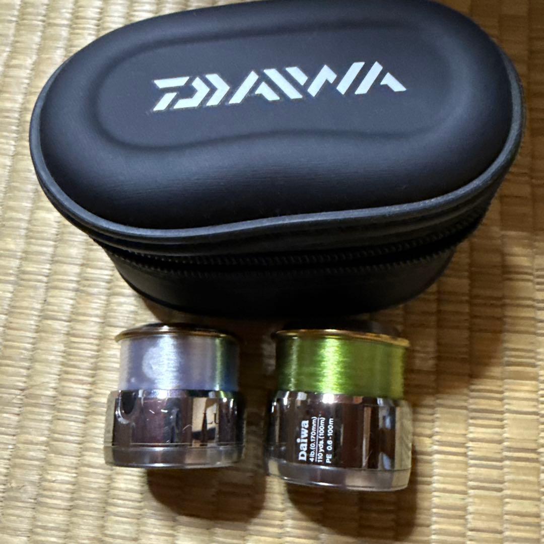 DAIWA フィッシングリール 4個セット ケース付き
