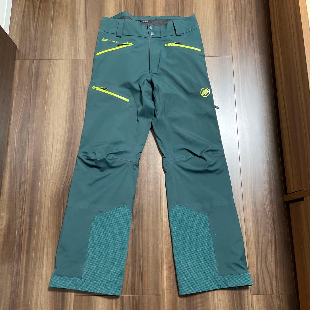 MAMMUT　スキー.スノボウェアー　上下セットアップ