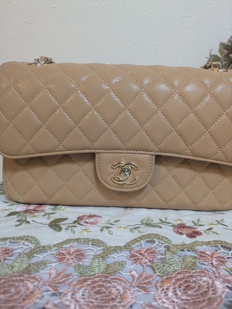 hiromin様♡ CHANEL シャネルノベルティ　キャビアスキンベージュ新品