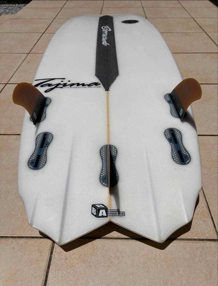 JUSTICE surfboard BARRACUDA 5’2″