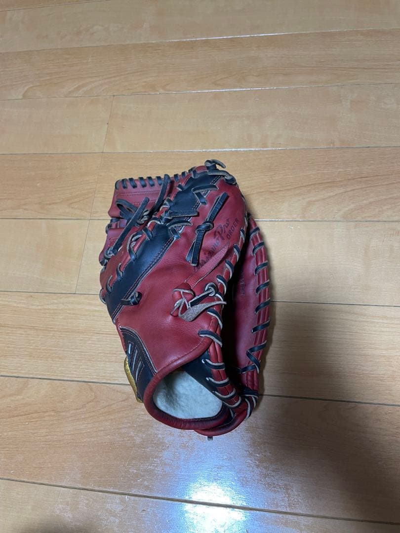 ミズノプロ 軟式ファーストミット　赤黒