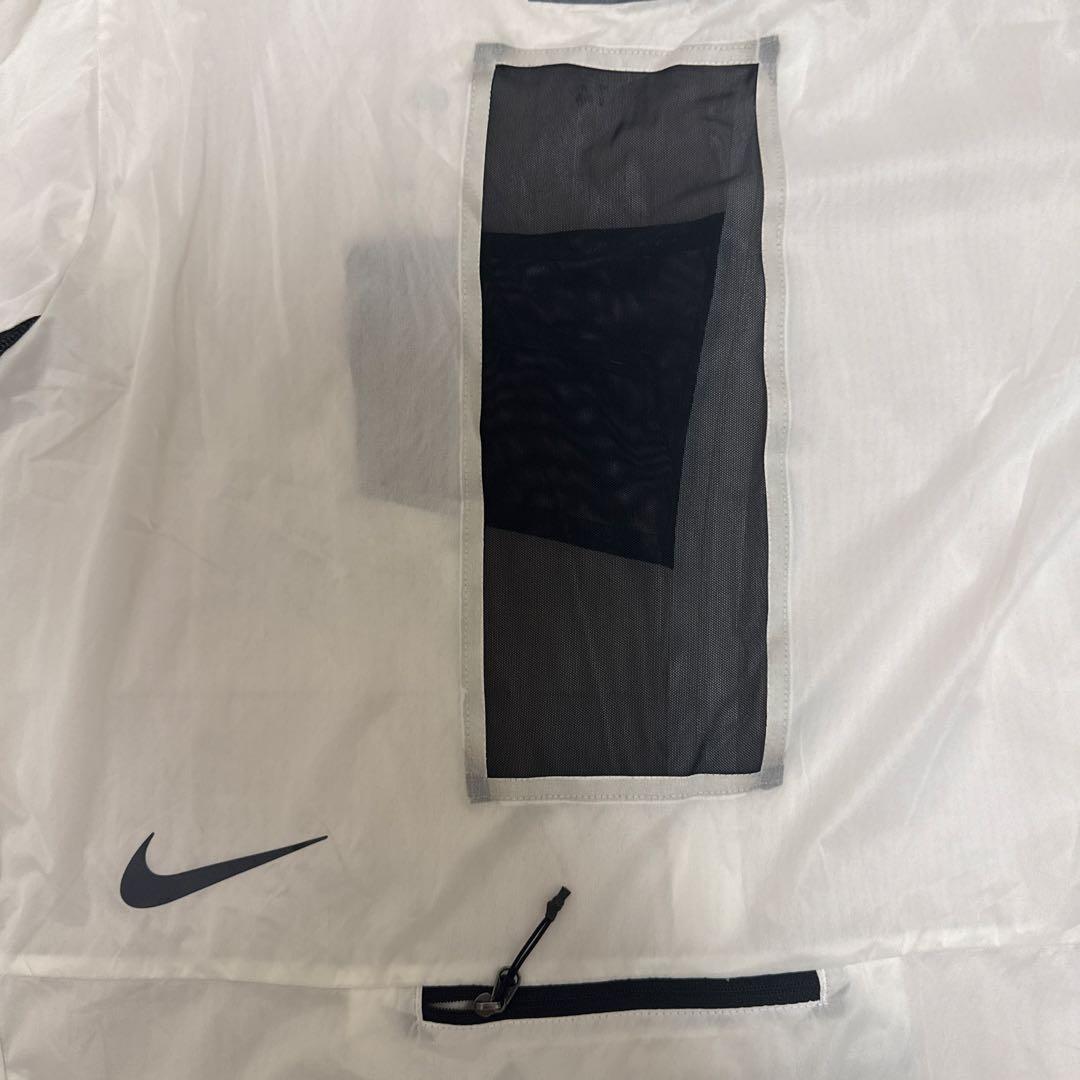 Nike フード付きウィンドブレーカー