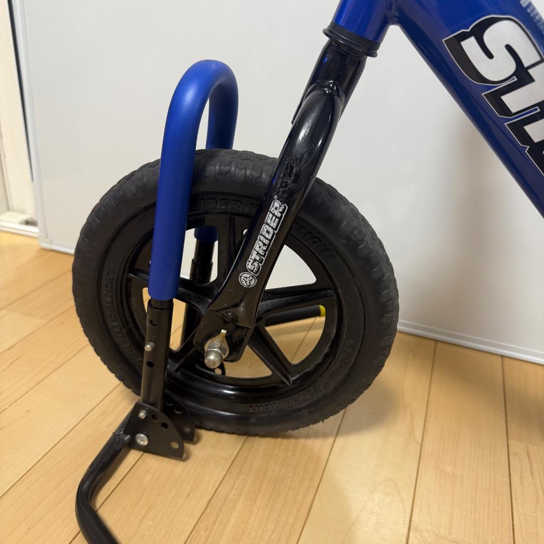 【スタンド付き】STRIDER ストライダー スポーツ ブルー　青12インチ