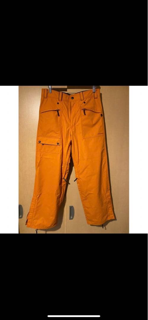 【1度だけ使用】VOLCOMリバーシブルジャケット×command9スノーパンツ
