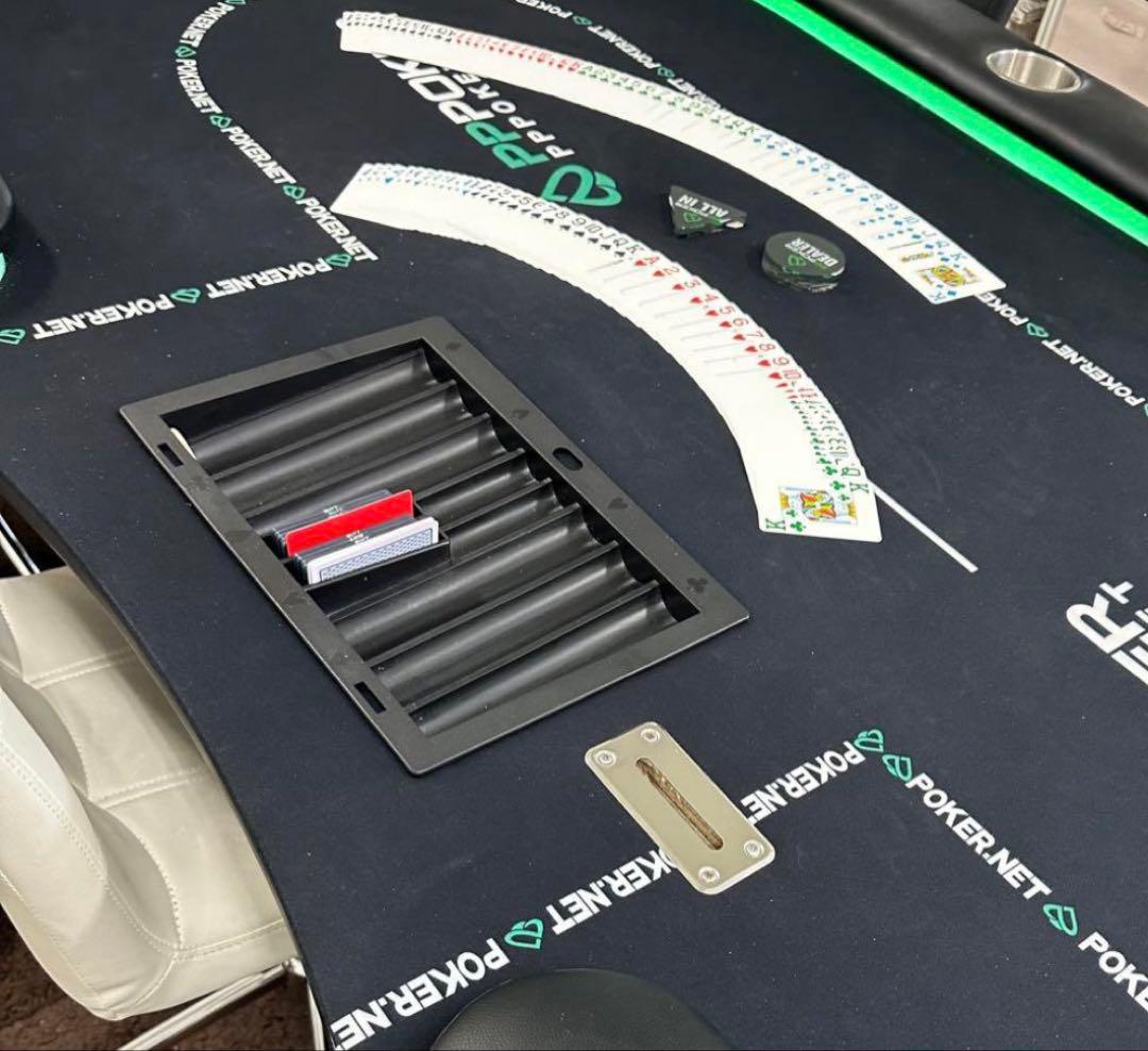ジャンク品ポーカーテーブル