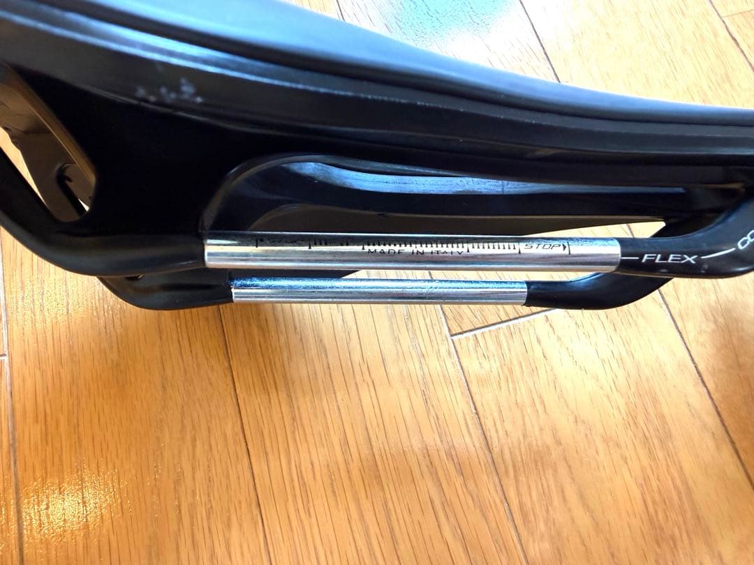 Selle Italia NOVUS BOOST EVO スーパーフロー