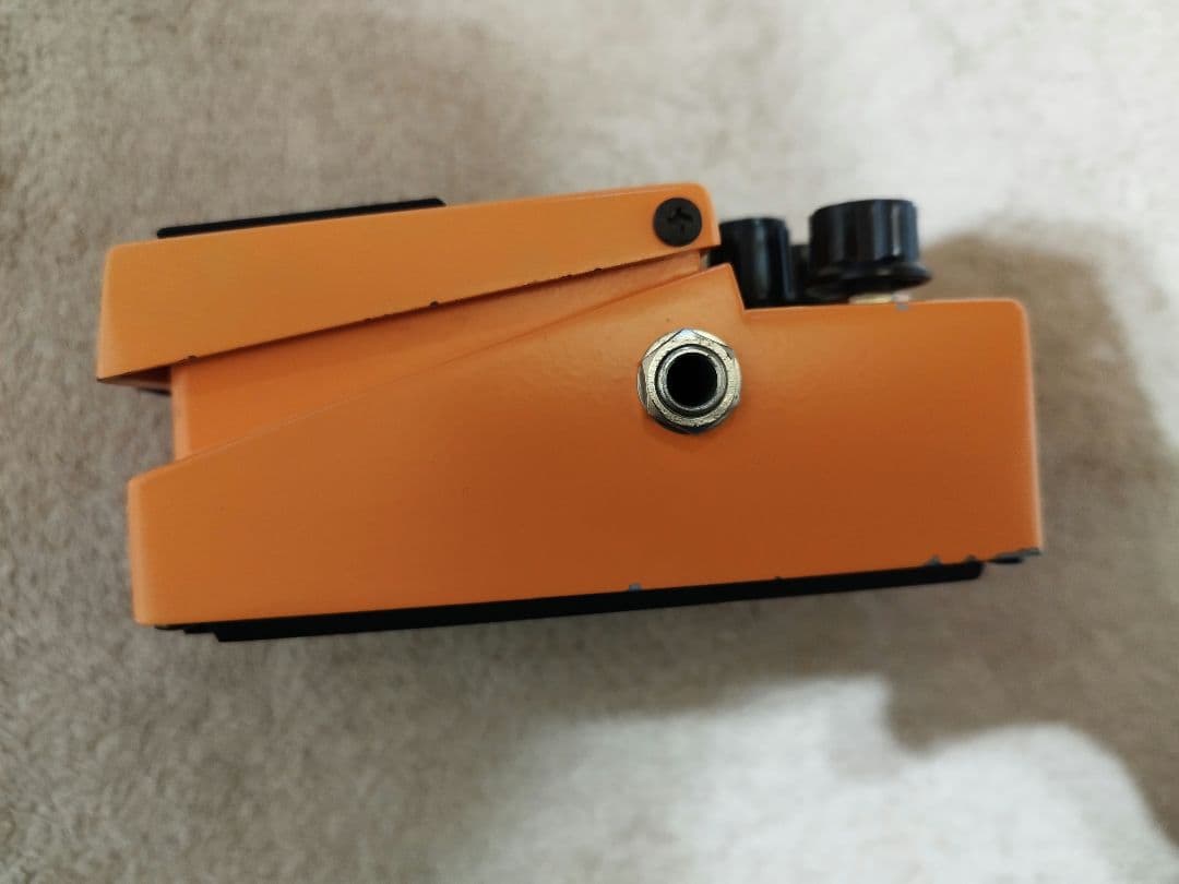 ギター BOSS DS-1