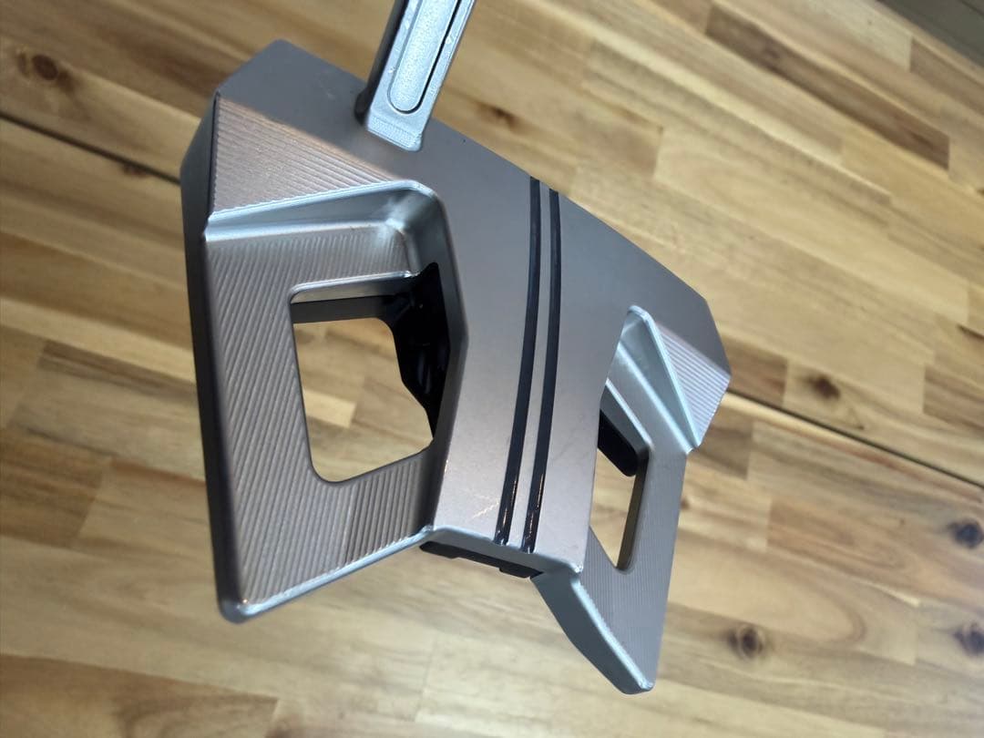 PHANTOM 9.5 パター Milled in USA