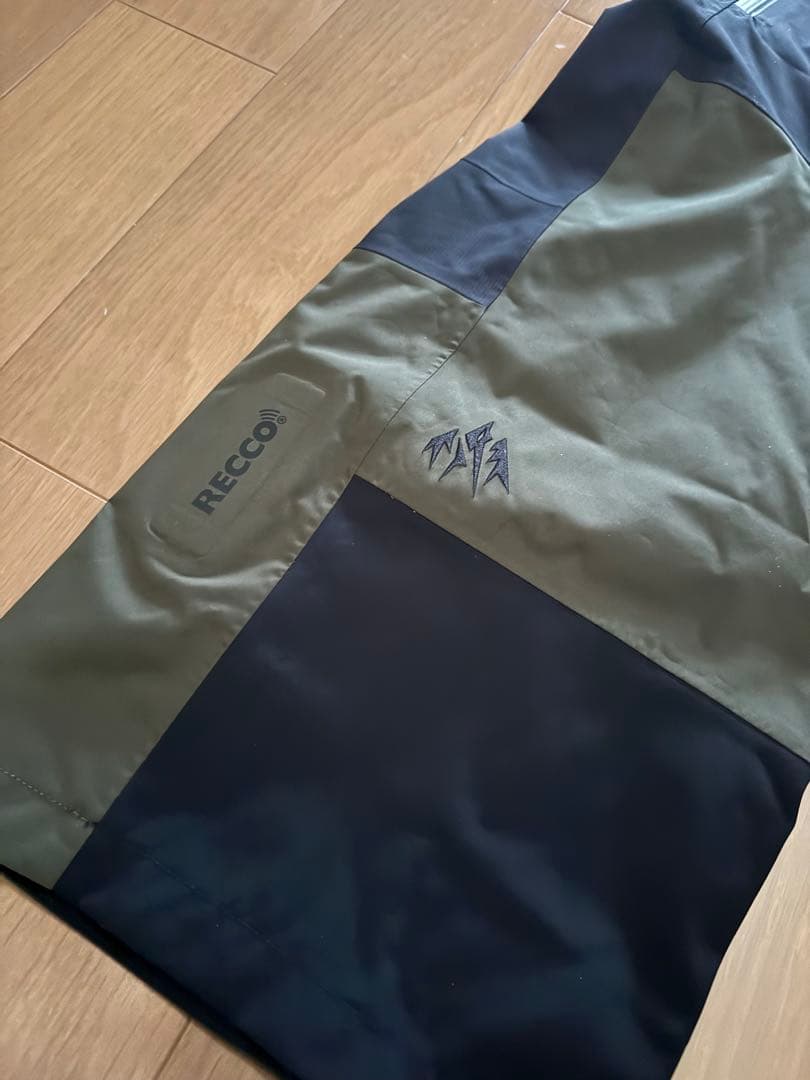 JONES MOUNTAIN SURF RIB スノーボードウェア