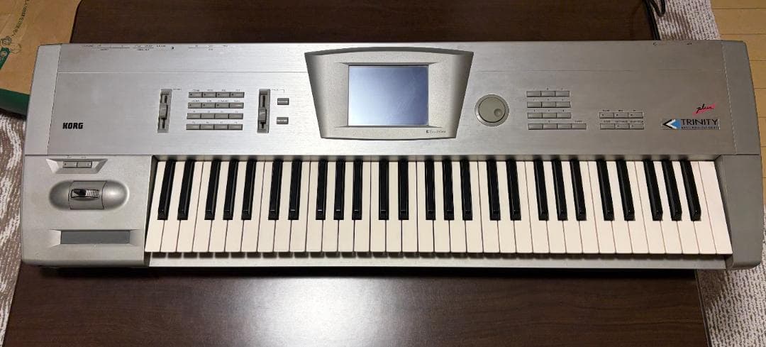 KORG TRINITY Plus 61鍵シンセサイザー
