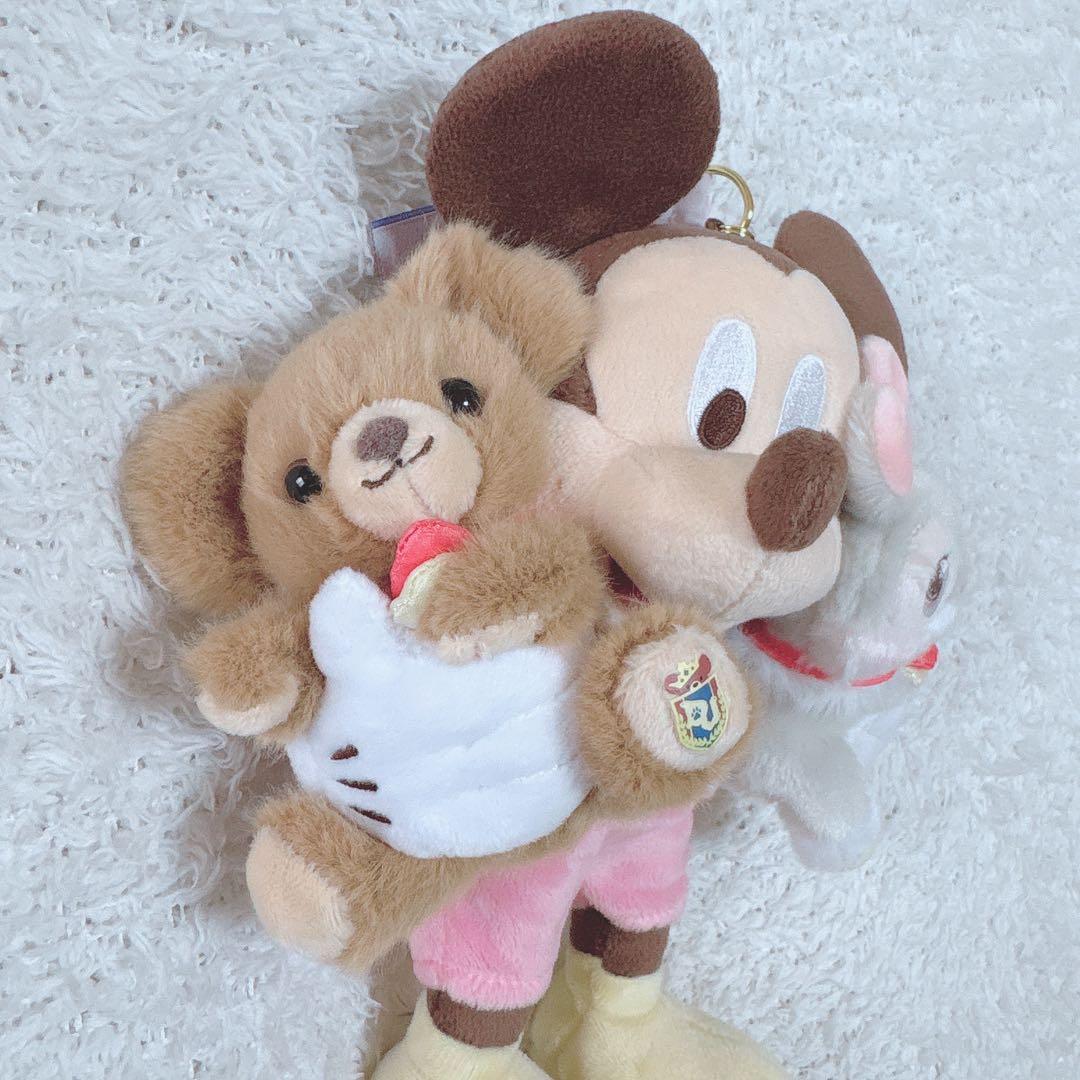 ディズニーストア ユニベスティーズ イエック ラビット＆ミッキー＆モカ