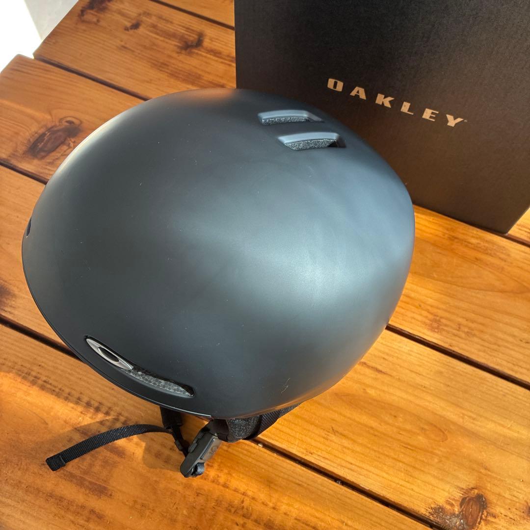 OAKLEY MOD1 ヘルメット L