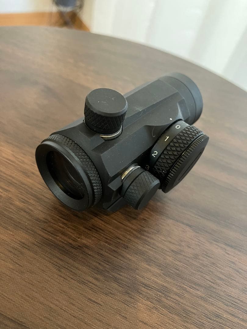 VECTOR OPTICS 赤点サイト　MAVERICK IX22
