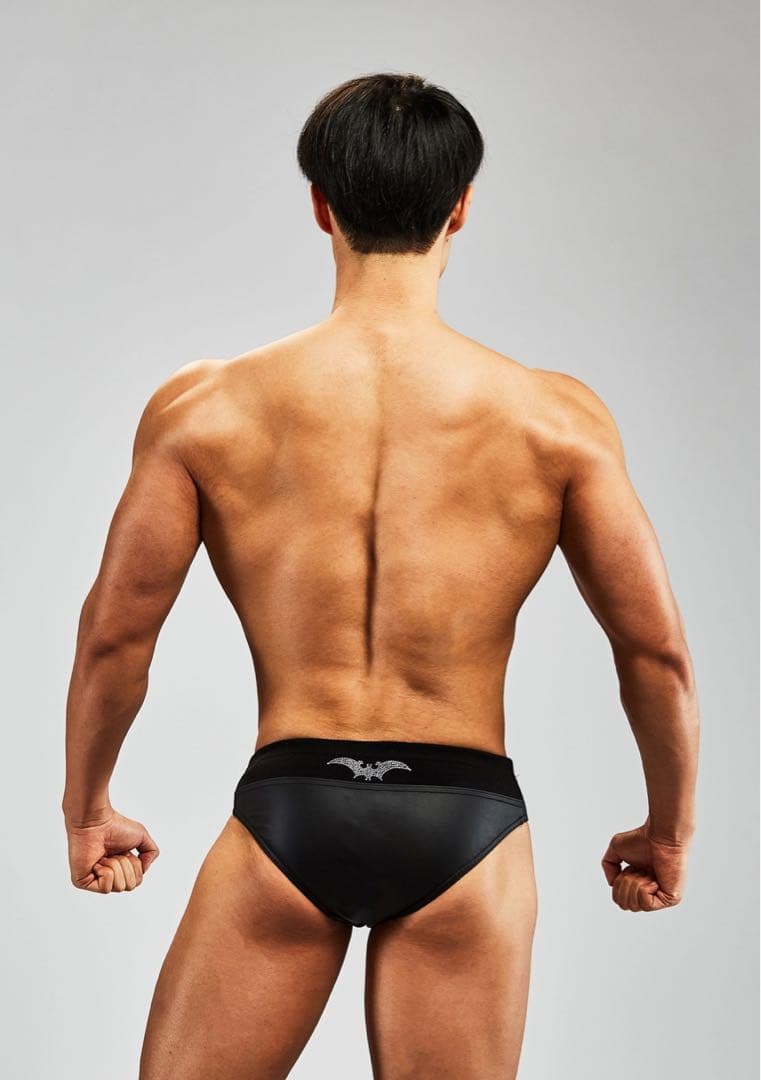 coco.zacque 黒 スポーツモデル　競技用