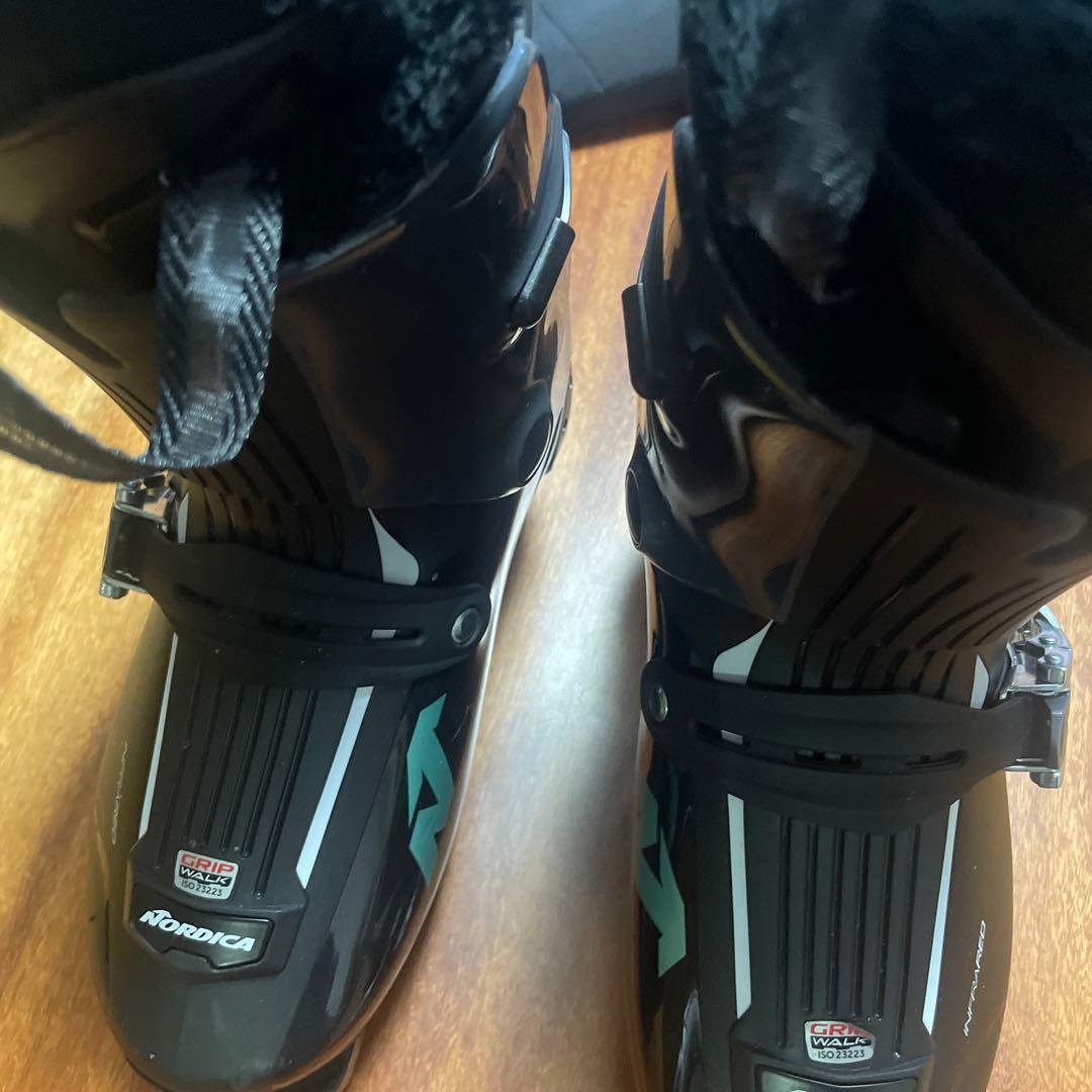 Nordica HF 85wスキーブーツ ブラック