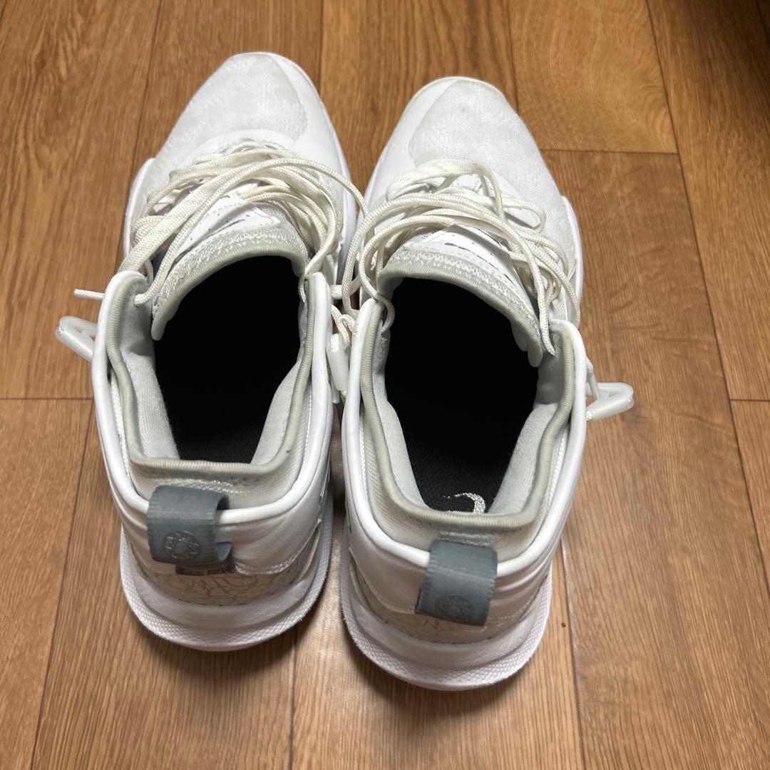 ASICS バスケットボールシューズ ノバサージロー2