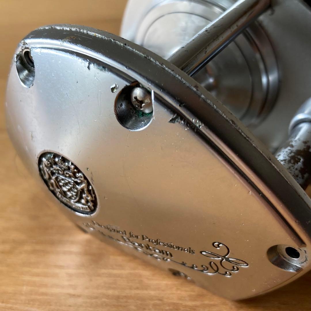 ジャンク品　SHIMANO Bantam 201 SG リール