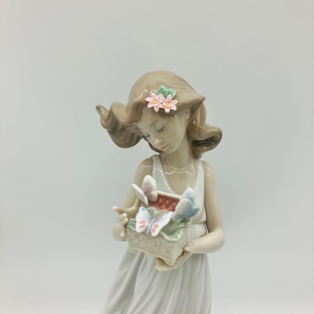 定価66,000円　リヤドロ LLADRO 私の宝物　6777 訳あり美品
