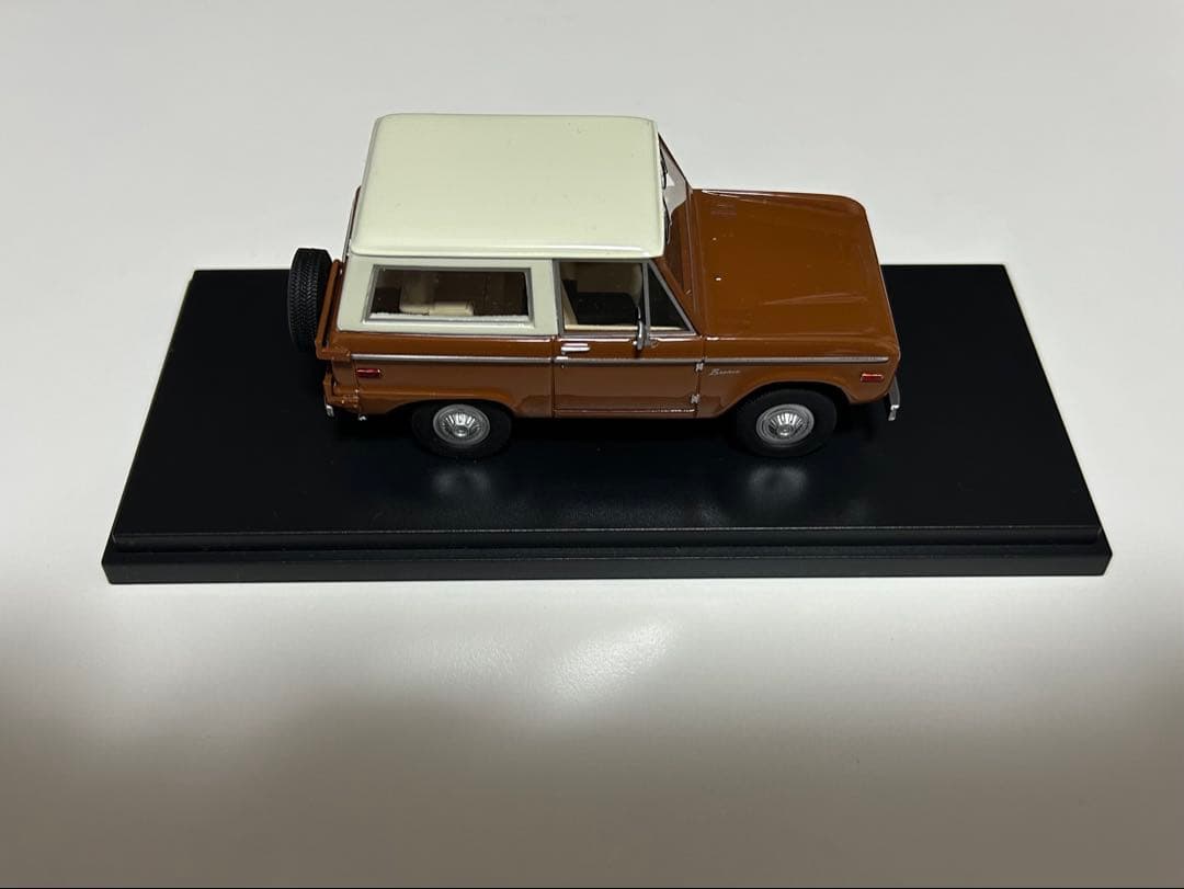 ミニカー BoS Ford Bronco 1970