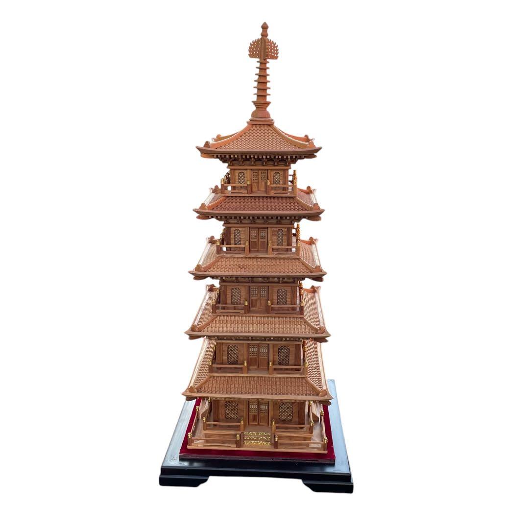 【美品】木製模型 法隆寺 置物 飾り物 細密木彫 美術品 オブジェ 五重の塔