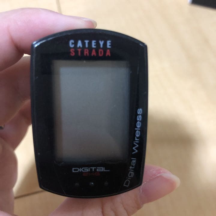 【再再値下げ】サイクルコンピューター　キャットアイ
