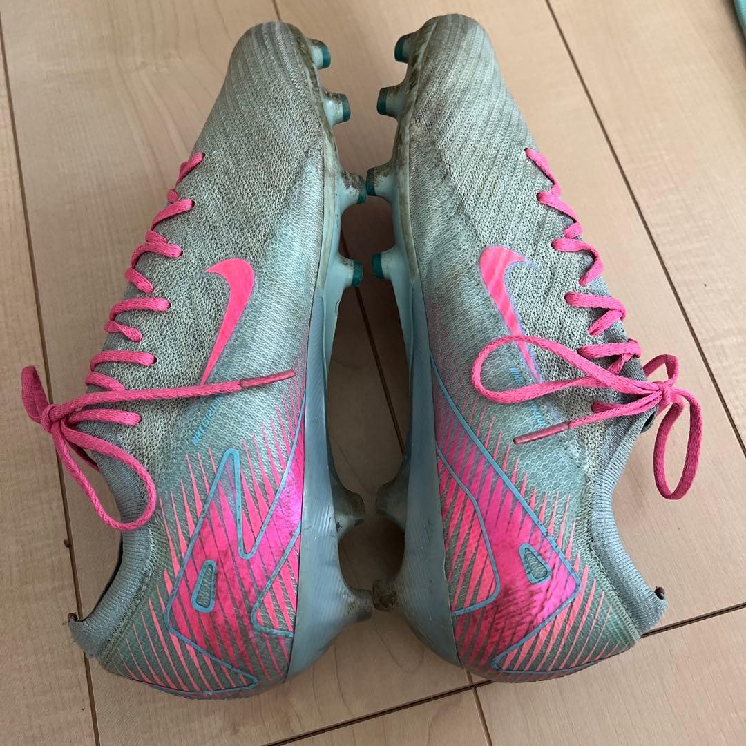 NIKEマーキュリアル