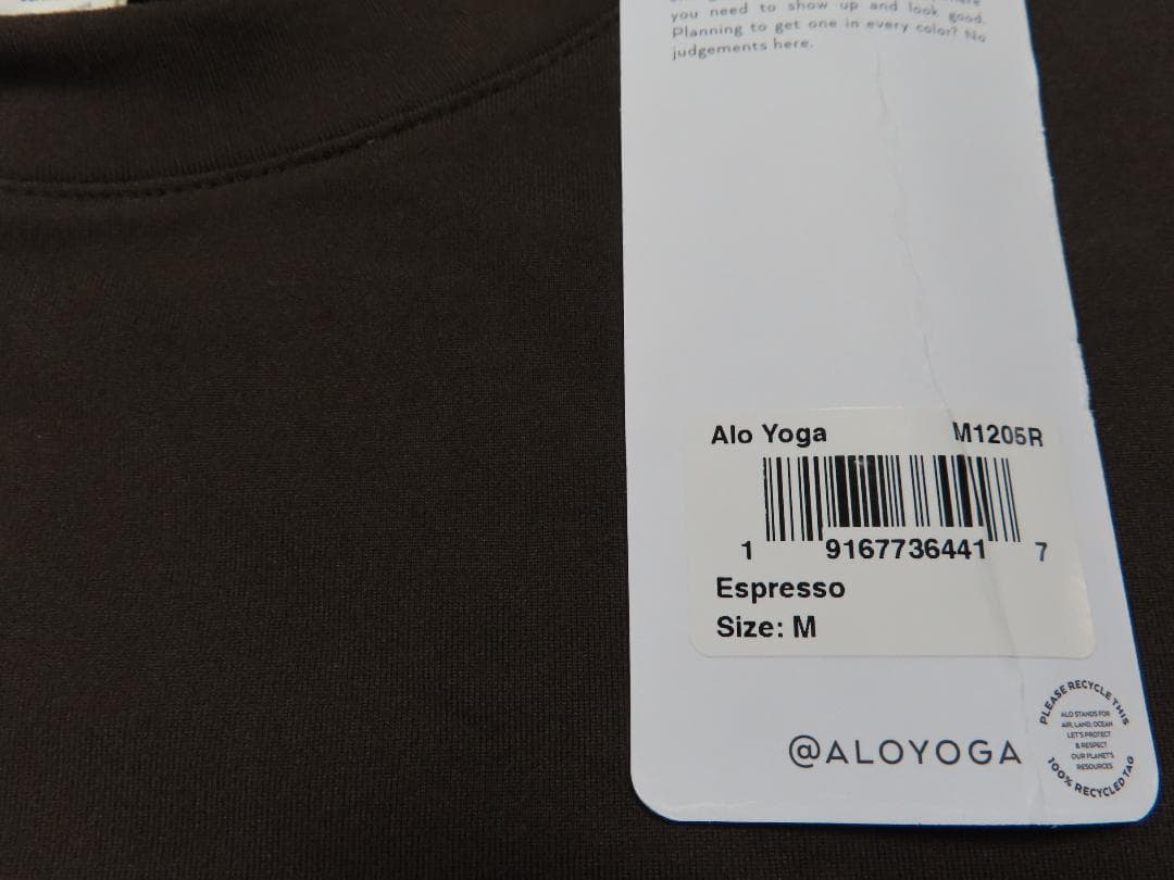 Alo yoga正規品アローヨガ クルーネック ショートスリーブEspresso