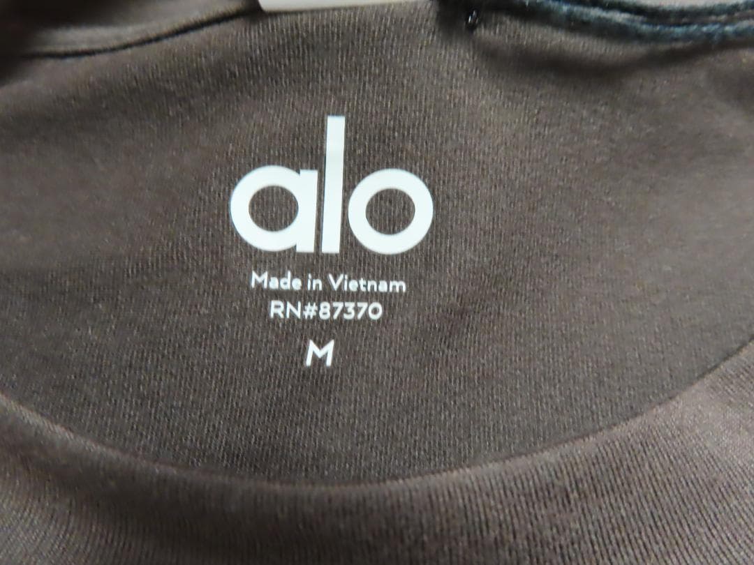Alo yoga正規品アローヨガ クルーネック ショートスリーブEspresso