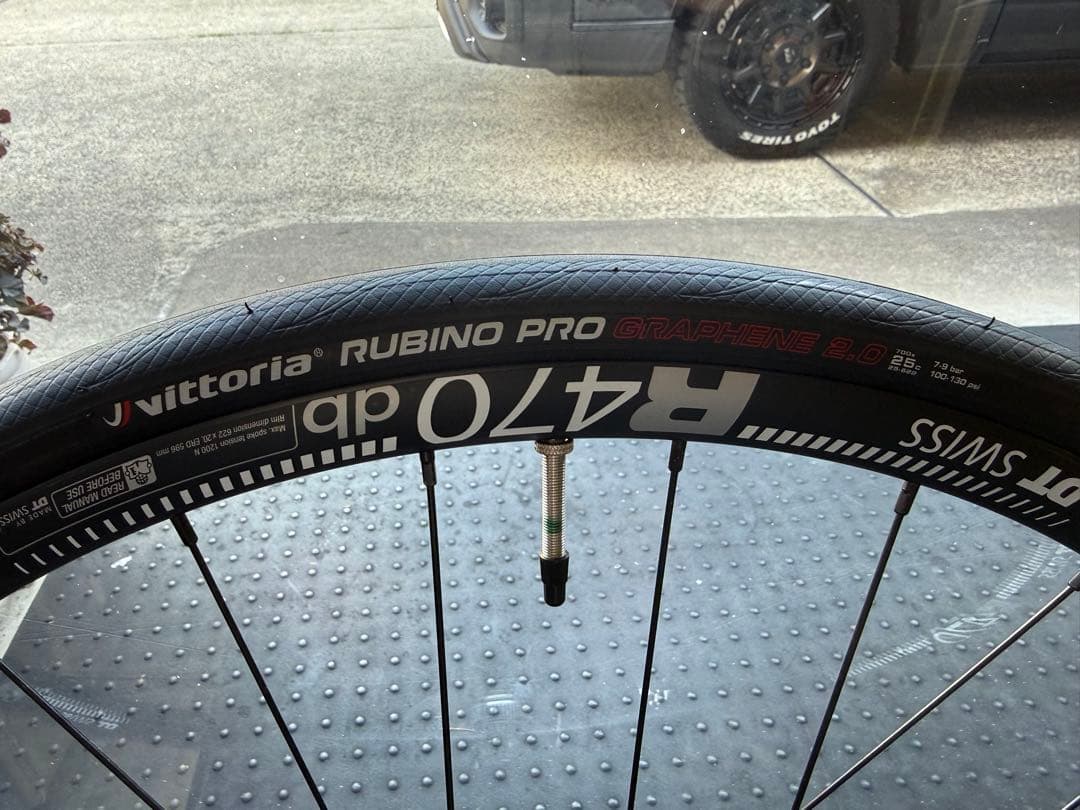 DT swiss R460 db ディスクホイール 前後タイヤ付