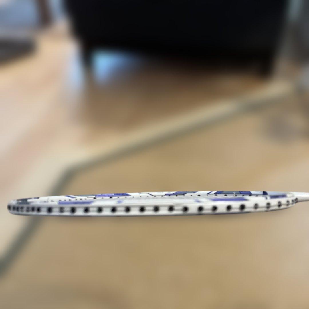 ゴーセンバトミントンラケット